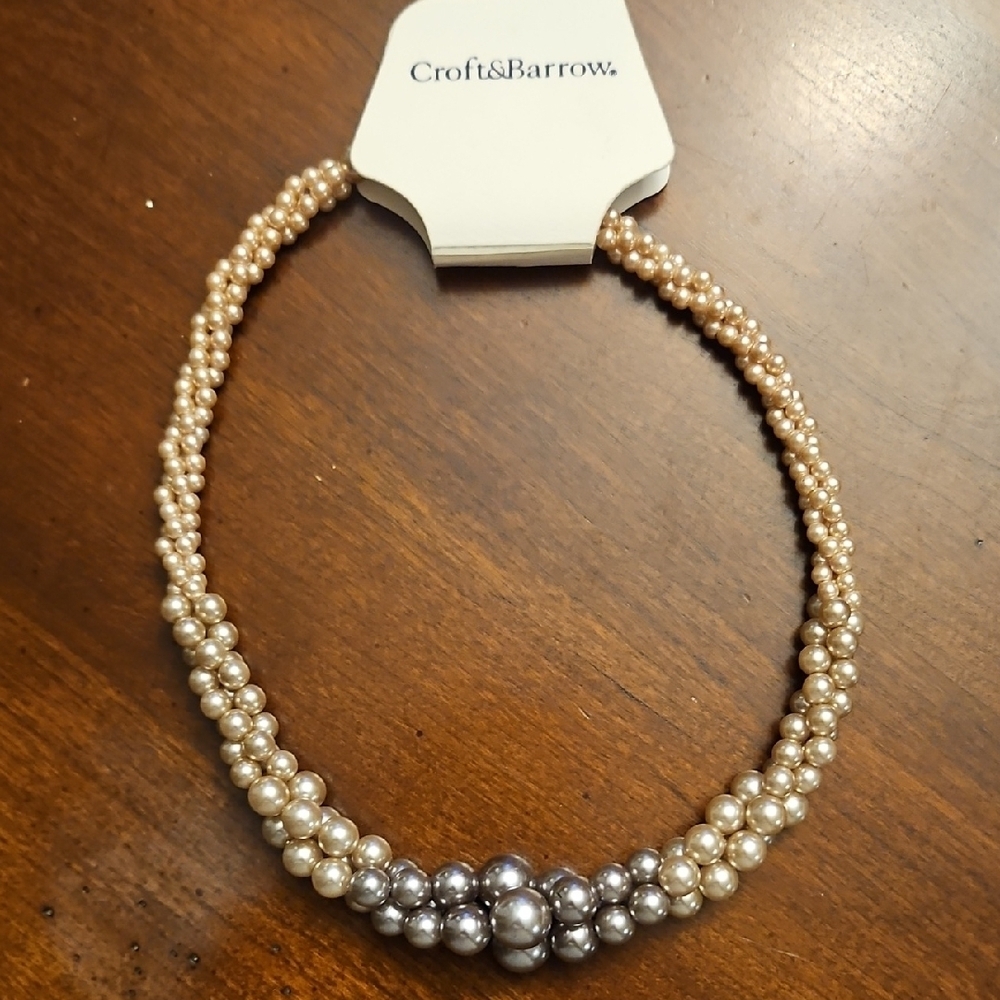 Beautiful Faux Pearl Necklace Choker Croft & Borrow 17" NWT Gift